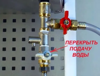 Заміну тена водонагрівача аристон на 80 літрів нескладно виконати самостійно - як замінити (літрів) Заміну тена водонагрівача аристон на 80 літрів нескладно виконати самостійно - як замінити