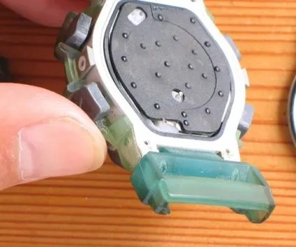 Заміна батареї g-shock, покрокова інструкція заміни батареї на годиннику g-shock (батареї) Заміна батареї g-shock, покрокова інструкція заміни батареї на годиннику g-shock
