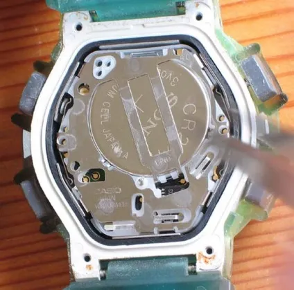 Заміна батареї g-shock, покрокова інструкція заміни батареї на годиннику g-shock (покрокова) Заміна батареї g-shock, покрокова інструкція заміни батареї на годиннику g-shock