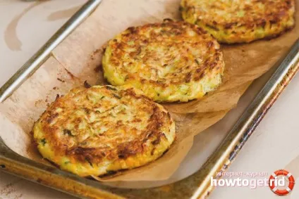 Як приготувати оладки з кабачків (кожну корж двох) Як приготувати оладки з кабачків
