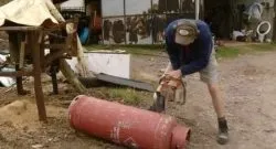 Як розрізати газовий балон без поганих наслідків