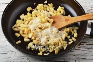 Як зробити начинку для пиріжків з яблуками