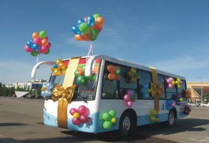Як прикрасити автобус на весілля - цікава стаття
