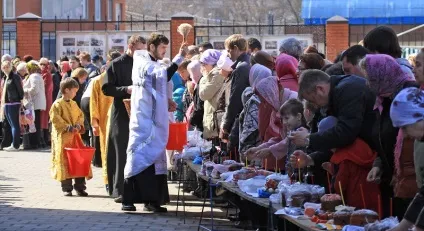 Як вести себе в церкві