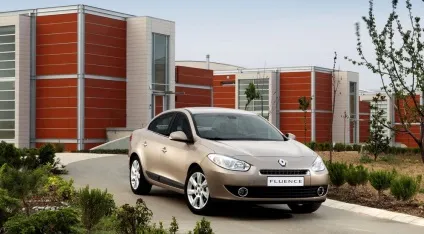 Як вибрати renault fluence з пробігом (рено флюенсу) (пробігом) Як вибрати renault fluence з пробігом (рено флюенсу)