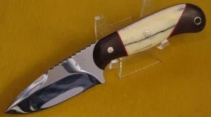 Як заточити ніж (одного боку потім інший) Як заточити ніж
