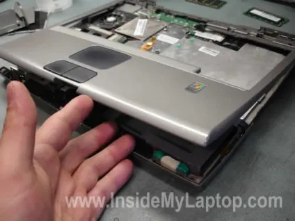 Як замінити материнську плату на ноутбуці dell latitude d500 - блогофоліо роману паулова (dell) Як замінити материнську плату на ноутбуці dell latitude d500 - блогофоліо роману паулова
