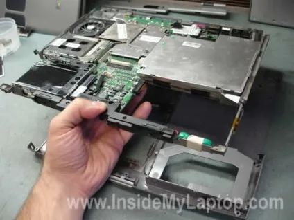 Як замінити материнську плату на ноутбуці dell latitude d500 - блогофоліо роману паулова (замінити) Як замінити материнську плату на ноутбуці dell latitude d500 - блогофоліо роману паулова