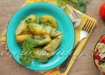 Картопля-гармошка з беконом і сиром в духовці (картопля-гармошка) Картопля-гармошка з беконом і сиром в духовці