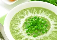 Капустяний суп з помідорами