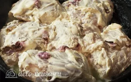 Смажені курячі стегна на сковороді рецепт з фото - покрокове приготування курячих стегон в маринаді (смажені курячі стегна на сковороді рецепт з фото) Смажені курячі стегна на сковороді рецепт з фото - покрокове приготування курячих стегон в маринаді