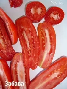 кистьові томати
