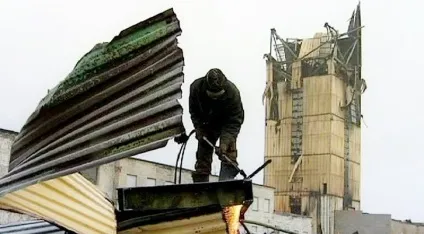 Кольська надглибока свердловина в Харцизької області (кольська) Кольська надглибока свердловина в Харцизької області