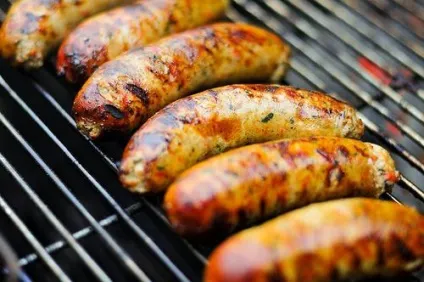 Ковбаса куряча в домашніх умовах рецепт (куряча) Ковбаса куряча в домашніх умовах рецепт