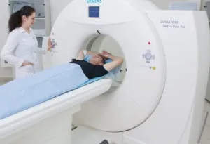 Комп'ютерна томографія голови і шиї особливості, показання, протипоказання і переваги (протипоказання) Комп'ютерна томографія голови і шиї особливості, показання, протипоказання і переваги