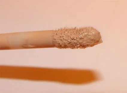 Консилери clinique, line smoothing concealer і airbrush concealer (багато фото) відгуки