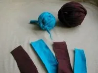 Килимок зі старих футболок
