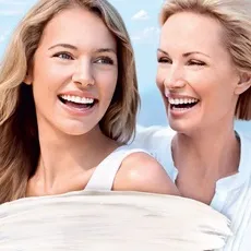 Косметика для шкіри обличчя вітамінний догляд Оріфлейм essentials oriflame (очищуючий засіб) Косметика для шкіри обличчя вітамінний догляд Оріфлейм essentials oriflame
