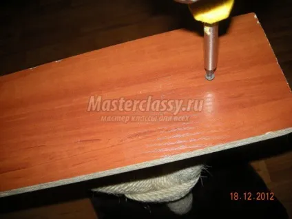 Котяча когтеточка своїми руками (точити) Котяча когтеточка своїми руками