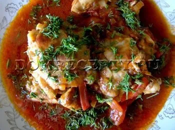 Курка, тушкована в томатному соусі рецепт з фото (тушкована) Курка, тушкована в томатному соусі рецепт з фото
