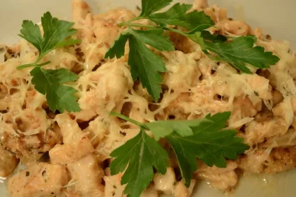 Куряче філе з ананасом і вершками (куряче) Куряче філе з ананасом і вершками