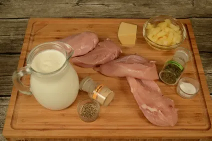 Куряче філе з ананасом і вершками (філе) Куряче філе з ананасом і вершками