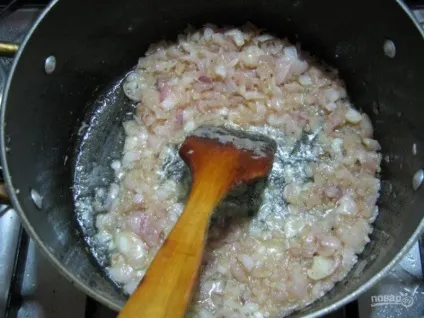 Курка, тушкована в кефірі - покроковий рецепт з фото на (кухарі) Курка, тушкована в кефірі - покроковий рецепт з фото на