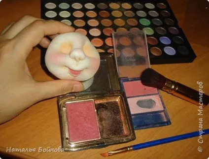 Ляльки з капронових колготок для початківців як зшити своїми руками з відео (капронових) Ляльки з капронових колготок для початківців як зшити своїми руками з відео