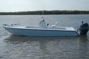 Човен алюмінієва для риболовлі в допомогу рибалці