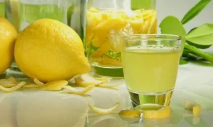 Лімончелло в домашніх умовах (на самогоні, горілці) рецепти (лімончелло на самогоні в домашніх умовах) Лімончелло в домашніх умовах (на самогоні, горілці) рецепти