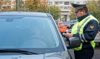 Позбавлення прав за обгін під заборонний знак (обгін) Позбавлення прав за обгін під заборонний знак