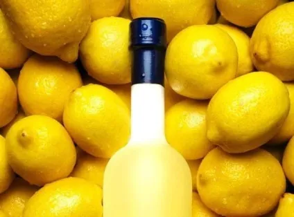 Лімончелло в домашніх умовах (на самогоні, горілці) рецепти (домашніх) Лімончелло в домашніх умовах (на самогоні, горілці) рецепти