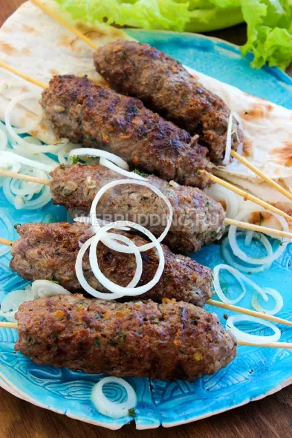 Люля-кебаб на сковороді - покроковий рецепт з фото, як приготувати на (сковороді) Люля-кебаб на сковороді - покроковий рецепт з фото, як приготувати на