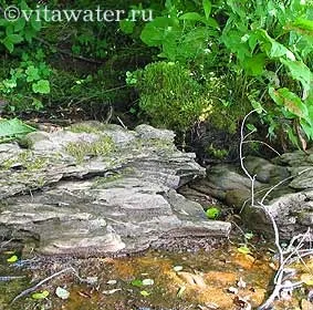Маленький акваріум - джерело на письмовому столі (вийде скачайте кодек) Маленький акваріум - джерело на письмовому столі