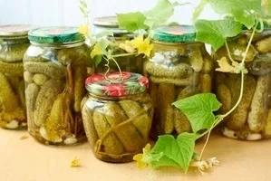 Мариновані огірки зі стерилізацією - рецепти кулінарії (стерилізацією) Мариновані огірки зі стерилізацією - рецепти кулінарії