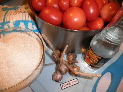 Мариновані помідори з часником - покроковий рецепт з фото як приготувати (часником) Мариновані помідори з часником - покроковий рецепт з фото як приготувати