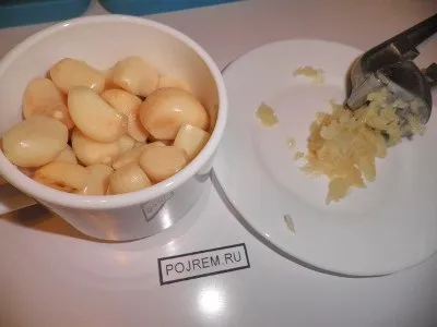 Мариновані помідори з часником - покроковий рецепт з фото як приготувати (помідори) Мариновані помідори з часником - покроковий рецепт з фото як приготувати