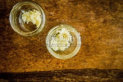 Мариновані помідори з часником (помідори з часником власного маринування) Мариновані помідори з часником