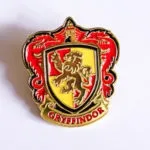 Значки на замовлення за індивідуальною формою