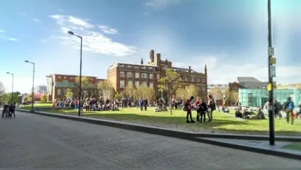 Мегапікселі проти ультрапікселей galaxy s4 vs htc one у перестрілці камер (камер) Мегапікселі проти ультрапікселей galaxy s4 vs htc one у перестрілці камер