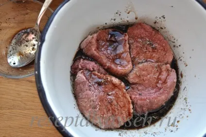 Медальйони з яловичини