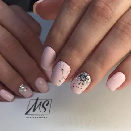 Модні новинки манікюру 2017 на короткі нігті 32 стильних варіанту (варіанти) Модні новинки манікюру 2017 на короткі нігті 32 стильних варіанту
