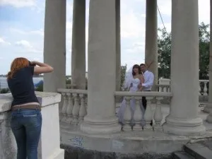 Чи потрібно годувати на весіллі тамаду і фотографа, разом поруч (потрібно) Чи потрібно годувати на весіллі тамаду і фотографа, разом поруч