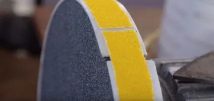 Ніж з полотна від своїми руками () Ніж з полотна від своїми руками