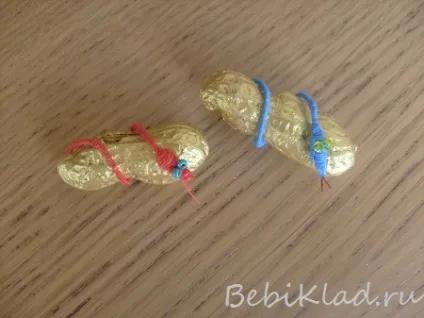 Новорічний сувенір змійка з прогнозом, бебіклад (сувенір) Новорічний сувенір змійка з прогнозом, бебіклад