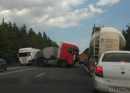 Огляд аварій смертельні ДТП тижні - новини Ровноа (вибрав безпечну дистанцію) Огляд аварій смертельні ДТП тижні - новини Ровноа
