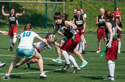 12 Кращих гравців у жіночому прапор-футболі - first - goal (жіночому) 12 Кращих гравців у жіночому прапор-футболі - first - goal