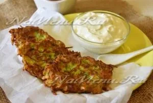 Оладки з кабачків самі смачний, рецепт з фото (кабачки) Оладки з кабачків самі смачний, рецепт з фото