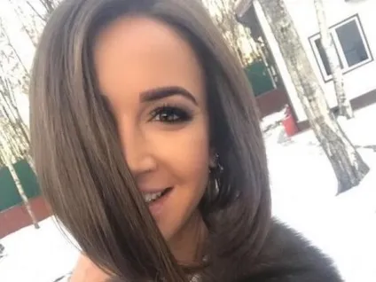 Ольга Бузова кардинально змінила колір волосся і тепер вона шатенка (змінила) Ольга Бузова кардинально змінила колір волосся і тепер вона шатенка