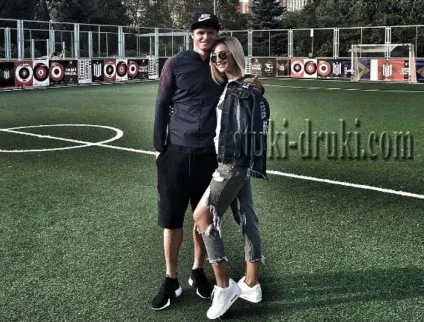 Ольга Бузова розповіла про тиранію Дмитра тарасова (фото) Ольга Бузова розповіла про тиранію Дмитра тарасова